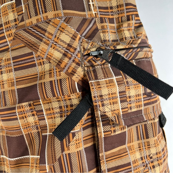 Turbine Boardwear Ski Snow Pants Size M Very Nice EUC Pockets Galore Cozy Warm - Picture 17 of 17